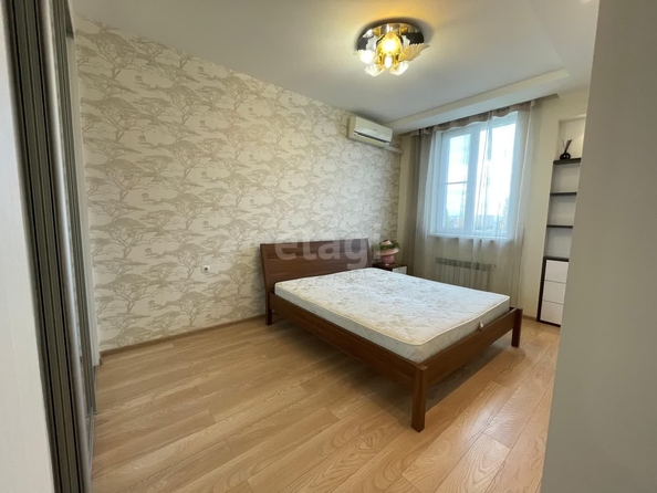 
  Сдам в аренду 1-комнатную квартиру, 60 м², Краснодар

. Фото 6.