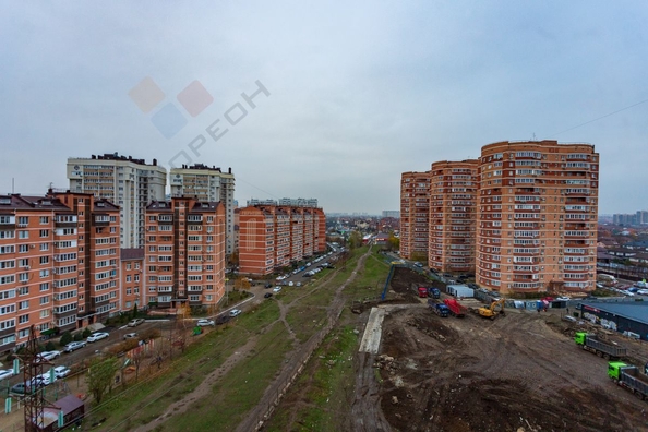 
   Продам 2-комнатную, 59.4 м², Домбайская ул, 10

. Фото 17.