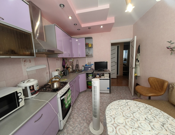 
   Продам 2-комнатную, 56 м², Родниковая ул, 2/1

. Фото 1.