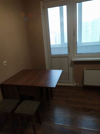 
   Продам 1-комнатную, 40 м², Восточно-Кругликовская ул, 48/1

. Фото 4.