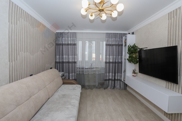 
   Продам 3-комнатную, 59.4 м², Аэродромная ул, 10/1

. Фото 2.