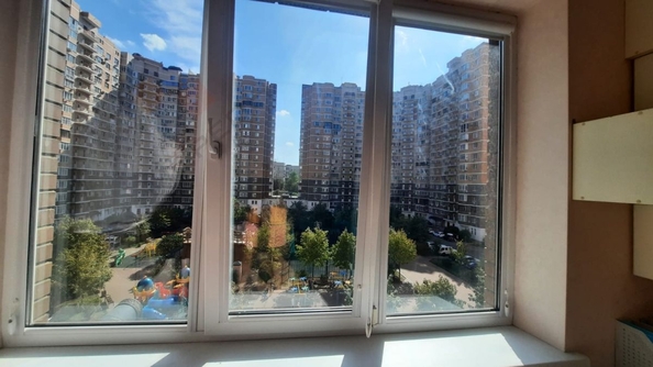 
   Продам 2-комнатную, 53.7 м², Казбекская ул, 16

. Фото 6.