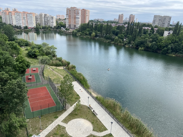 
   Продам 2-комнатную, 66.8 м², Селезнева ул, 104/1

. Фото 8.