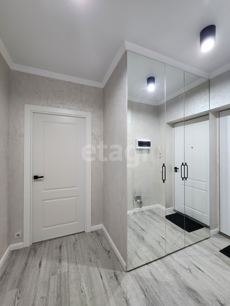 
   Продам 1-комнатную, 44.1 м², Героя Яцкова И.В. ул, 8

. Фото 17.