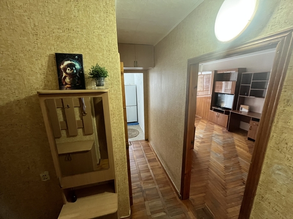 
   Продам 1-комнатную, 32 м², Стахановская ул, 9

. Фото 3.