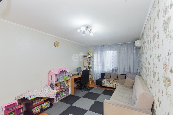 
   Продам 3-комнатную, 74 м², Ставропольская ул, 107/8

. Фото 8.