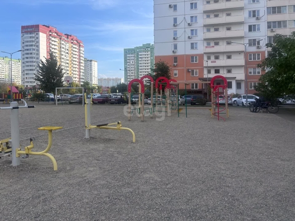 
   Продам 1-комнатную, 30 м², Черкасская ул, 129/1

. Фото 10.