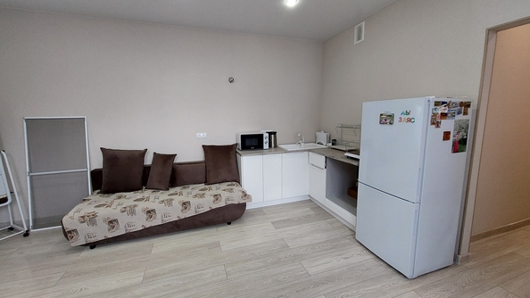 
   Продам 1-комнатную, 38 м², Ленина ул, 173Ак5

. Фото 5.