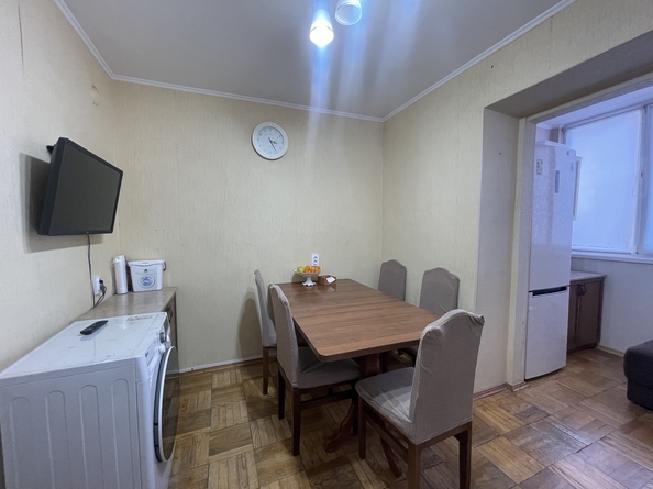 
   Продам 3-комнатную, 84 м², Ленина ул, 193

. Фото 16.