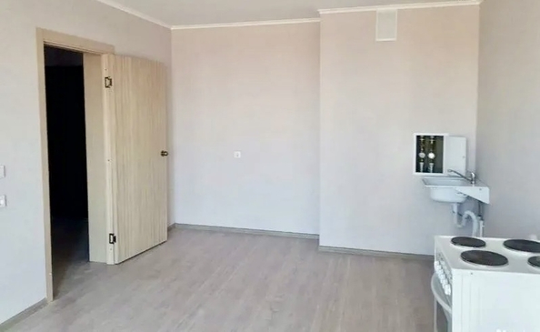 
   Продам 1-комнатную, 43 м², Ленина ул, 243

. Фото 12.