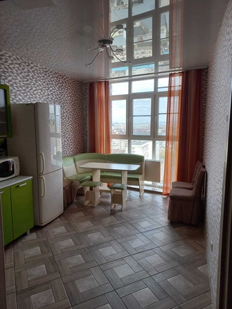 
   Продам 1-комнатную, 40 м², Толстого ул, 130к1

. Фото 6.