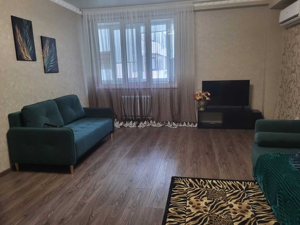 
   Продам 1-комнатную, 53 м², Краснодарская ул, 66В

. Фото 7.