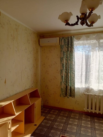 
   Продам 3-комнатную, 72.2 м², Победы ул, 111

. Фото 7.