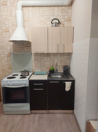 
   Продам 1-комнатную, 31 м², Аллея Челтенхэма ул, 8/8

. Фото 2.