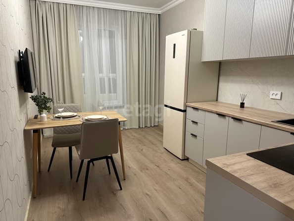 
   Продам 1-комнатную, 40 м², Старокубанская ул, 139

. Фото 2.