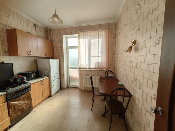 
   Продам 2-комнатную, 53 м², Крымская ул, 112

. Фото 12.