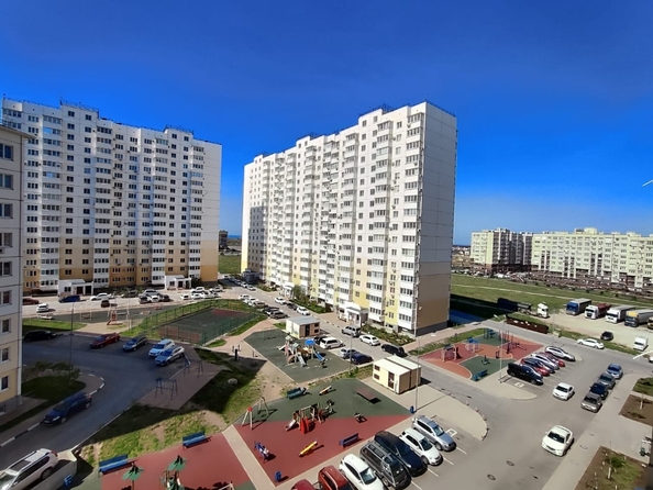 
   Продам 3-комнатную, 90 м², Ленина ул, 190к2

. Фото 15.