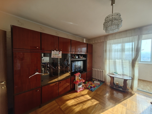 
   Продам 4-комнатную, 90 м², Крымская ул, 190

. Фото 9.