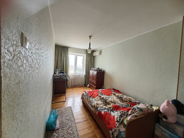 
   Продам 4-комнатную, 90 м², Крымская ул, 190

. Фото 14.