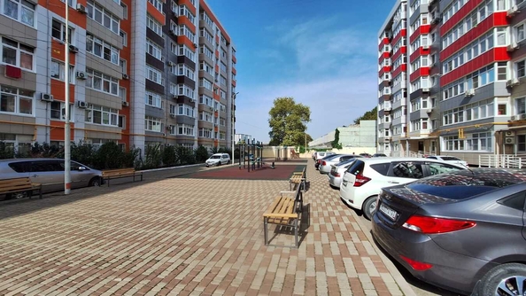 
   Продам 2-комнатную, 54 м², Парковая ул, 64Ак8

. Фото 18.