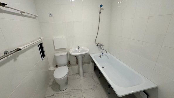 
  Продается 2-комн. квартира, 48 м², Добрая (Лазаревский р-н) ул, д. 40
. Фото 23.