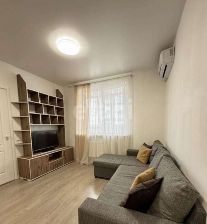 
  Сдам в аренду 1-комнатную квартиру, 40 м², Краснодар

. Фото 2.