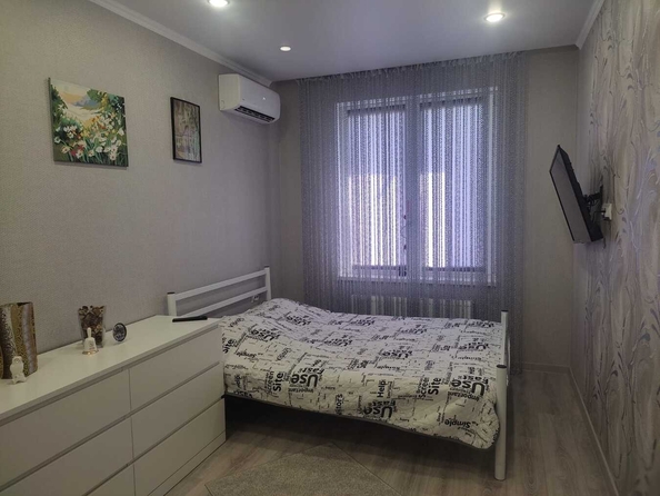 
   Продам 1-комнатную, 39 м², Анапское ш, 24к8

. Фото 1.