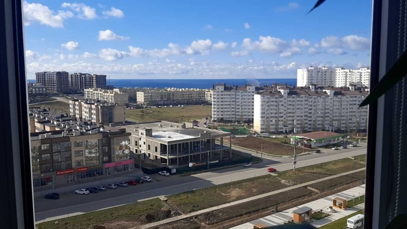 
   Продам 2-комнатную, 63 м², Ленина ул, 233

. Фото 1.