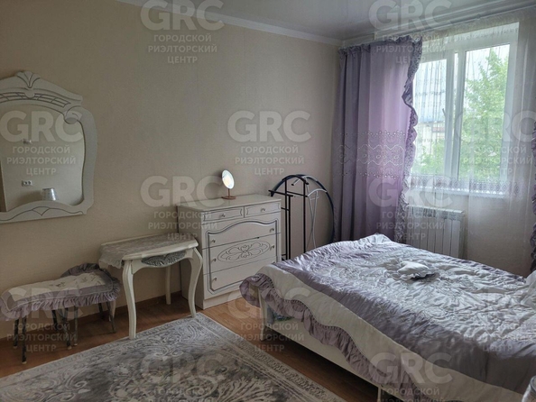 
  Продается 2-комн. квартира, 68 м², Вишневая ул, д. 17
. Фото 12.