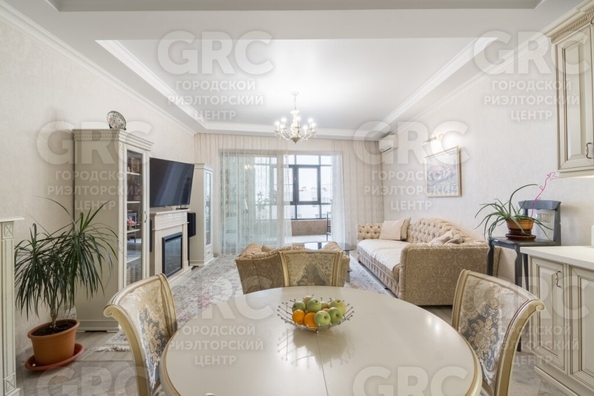 
   Продам 3-комнатную, 104 м², Войкова ул, 21

. Фото 15.