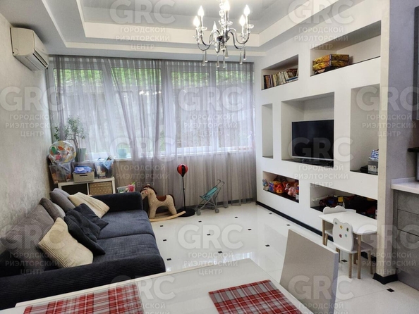 
  Продается 2-комн. квартира 75 м². Фото 2.