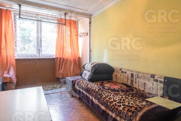 
   Продам 3-комнатную, 72 м², Крымская ул, 32

. Фото 1.