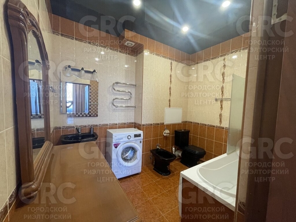 
   Продам 2-комнатный апартамент, 46 м², Альпийская ул, 1/3

. Фото 30.