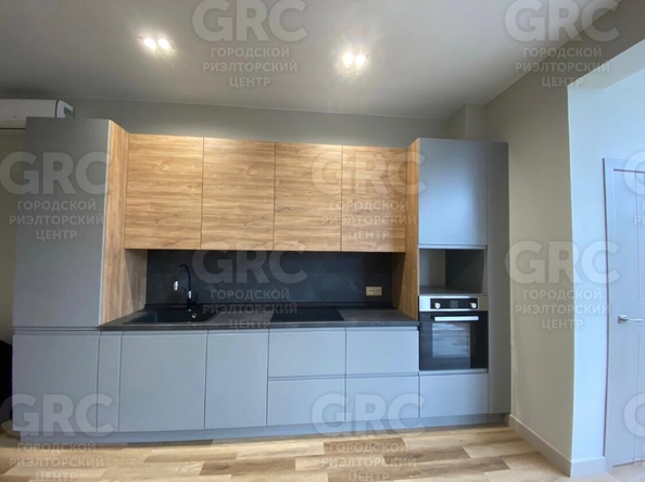 
   Продам 2-комнатную, 91 м², Первомайская ул, 21

. Фото 2.