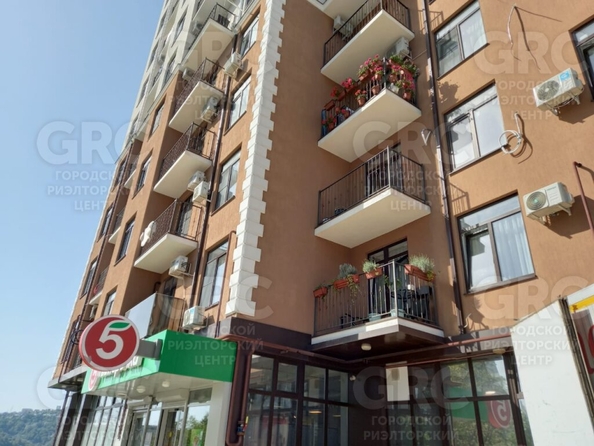 
   Продам 1-комнатную, 30.4 м², Вишневая ул, 5А

. Фото 1.