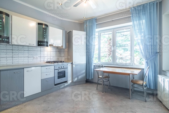 
  Продается 4-комн. квартира 128.1 м². Фото 1.