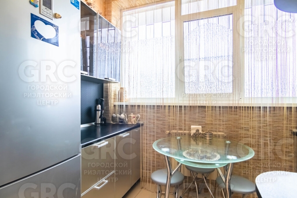 
   Продам 2-комнатную, 54 м², Бамбуковая ул, 42А

. Фото 10.