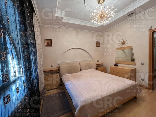 
   Продам 4-комнатную, 110 м², Советская ул, 46

. Фото 10.