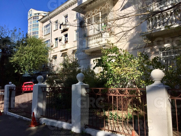 
  Продается 4-комн. квартира 80.5 м². Фото 1.