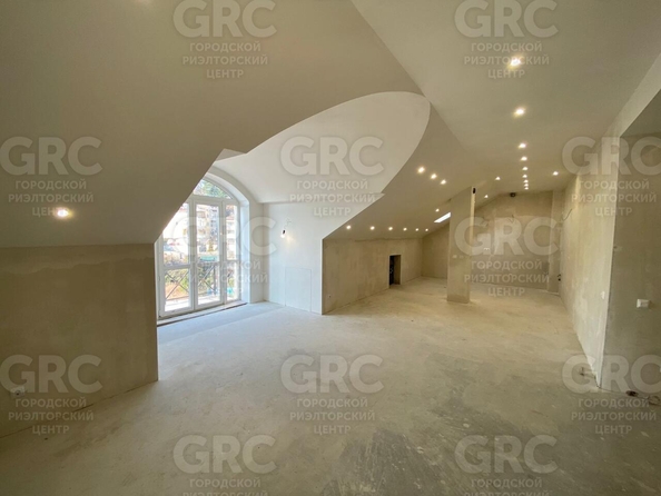 
  Продается 4-комн. квартира 139 м². Фото 2.