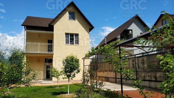 
  Продается дом 200 м². Фото 1.