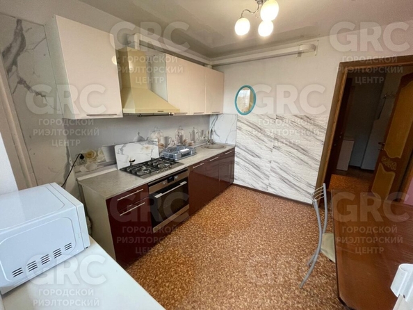 
   Продам 2-комнатную, 60 м², Худякова (Адлерский р-н) ул, 27/2

. Фото 2.