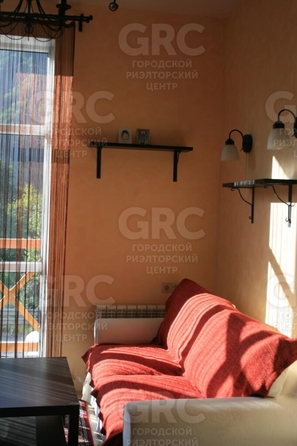 
   Продам 1-комнатную, 41 м², ГЭС ул, 18/5

. Фото 4.