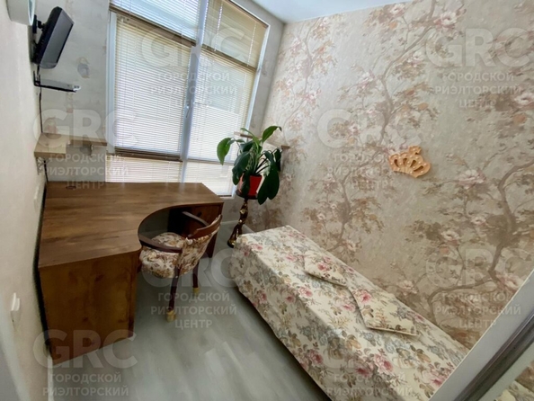 
   Продам 3-комнатную, 41 м², Виноградная ул, 116 а

. Фото 10.