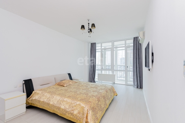 
   Продам 2-комнатную, 92.5 м², Красноармейская ул, 100

. Фото 1.