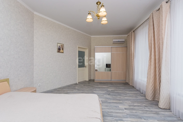 
   Продам дом, 225 м², Краснодар

. Фото 22.