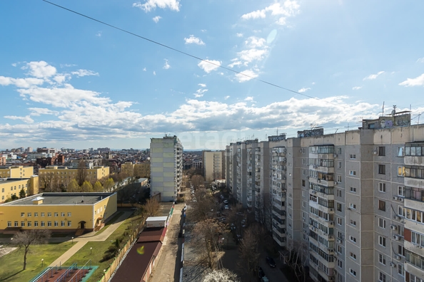 
   Продам 2-комнатную, 46.9 м², Севастопольская ул, 2/2

. Фото 18.