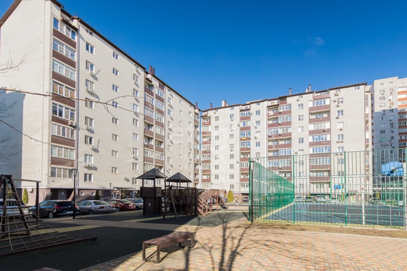 
   Продам 2-комнатную, 61.4 м², Черкасская ул, 71/1

. Фото 29.