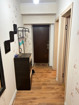 
   Продам 2-комнатную, 31 м², Сергея Есенина ул, 84

. Фото 1.