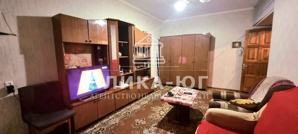 
   Продам 2-комнатную, 50 м², 

. Фото 3.